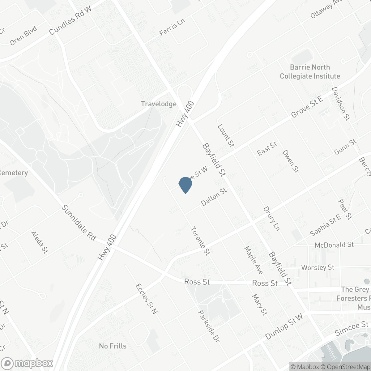 39 GROVE STREET W, Barrie, Ontario L4N 1M6